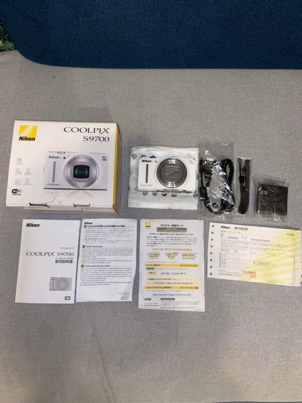 Nikon COOLPIX S9700 White  Almost unused