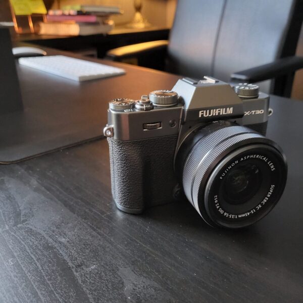 Fujifilm - X-T30 II Mirrorless Camera with XC 15-45mm Lens Kit - Silver - Image 6