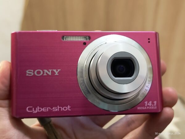 Sony Cyber-shot DSC-W610 14.1MP Digital Camera- Pink Fully Working Great Shape - Image 6