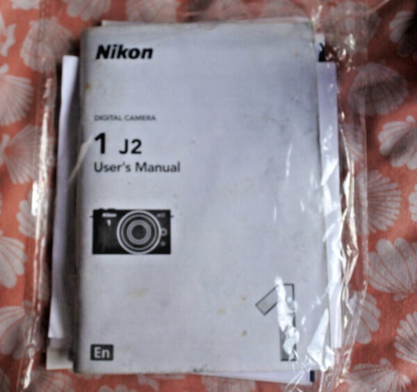 Pink Nikon 1 J2 camera.  Boxed with 10-30mm & 30-110mm lenses, battery & charger - Image 12