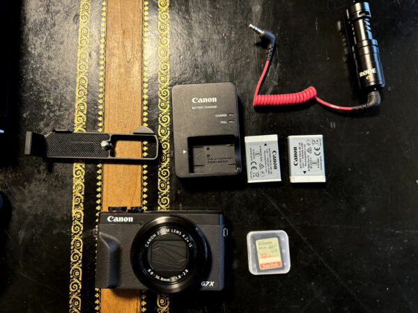 Canon PowerShot G7 X Mark III  20.1MP Point & Shoot Digital Camera  + accessorie - Image 12