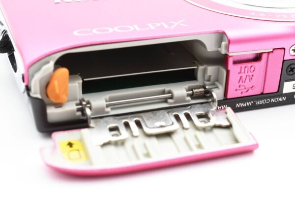 Nikon COOLPIX S3100 14MP Digital Compact Camera Fresh Pink w/strap chager [Exc] - Image 11