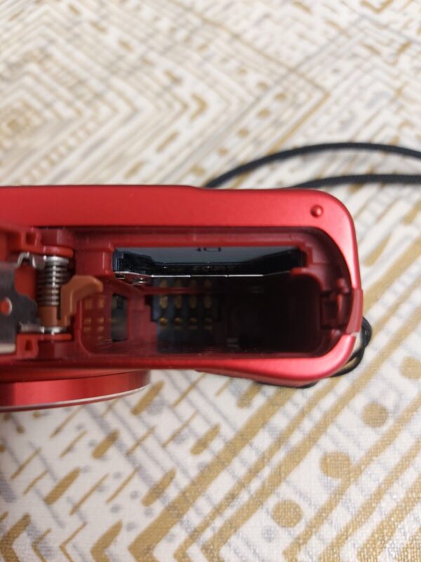 Canon PowerShot SX620 HS 20.2MP Digital Camera - Red - Image 3
