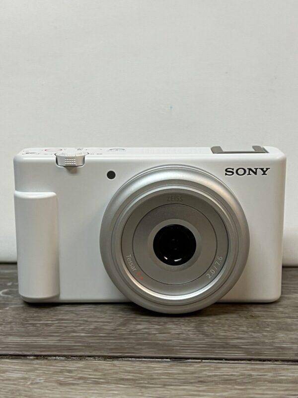Sony ZV-1F 20.1MP Vlogging Digital Camera 4K Video White - Image 3
