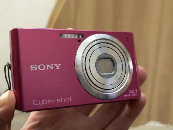 Sony Cyber-shot DSC-W610 14.1MP Digital Camera- Pink Fully Working Great Shape - Image 2