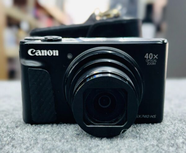 Canon PowerShot SX740 HS 20.3MP Compact Digital Camera w/ Battery, Charger, Case - Image 3