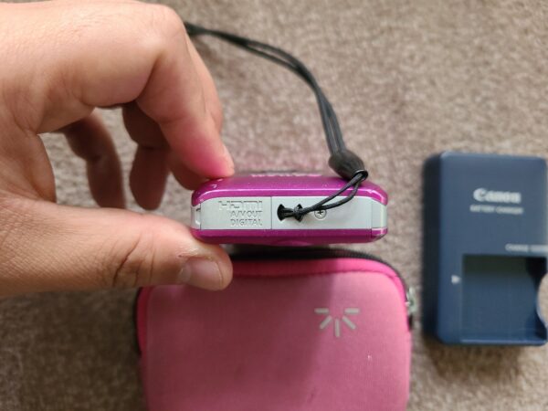 Canon Powershot elph 100 Hs PINK with accessories - Image 6