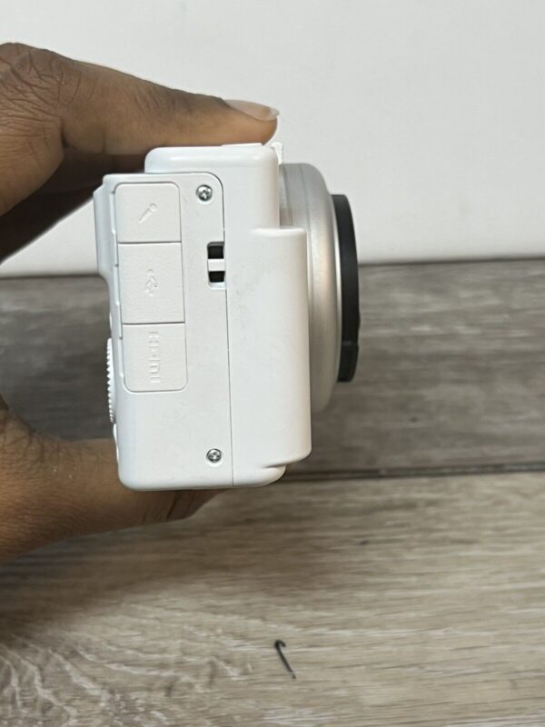 Sony ZV-1F 20.1MP Vlogging Digital Camera 4K Video White - Image 9