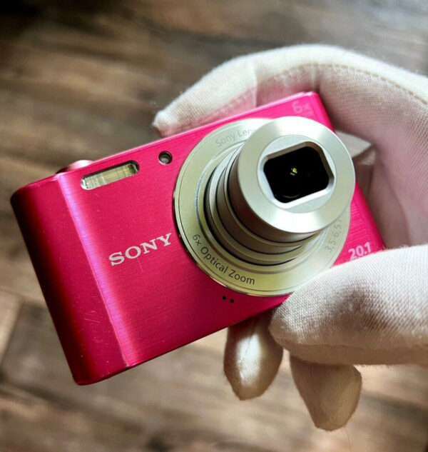 Sony Cyber-shot DSC-W810 20.1MP Digital Camera -Gorgeous PINK STYLISH + Charger