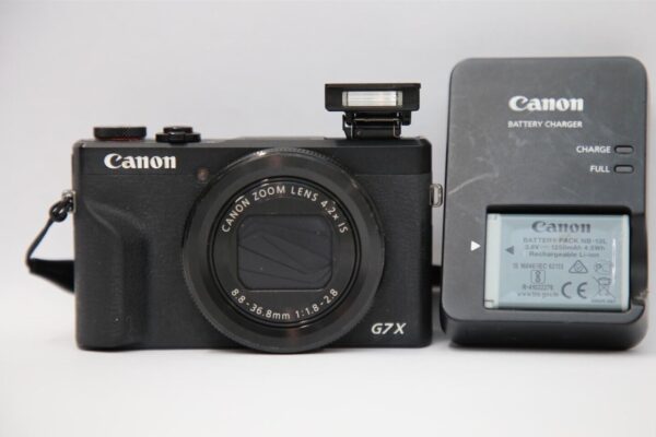 Canon PowerShot G7X Mark III 20.1 MP Compact Digital Camera w/ Battery & Charger