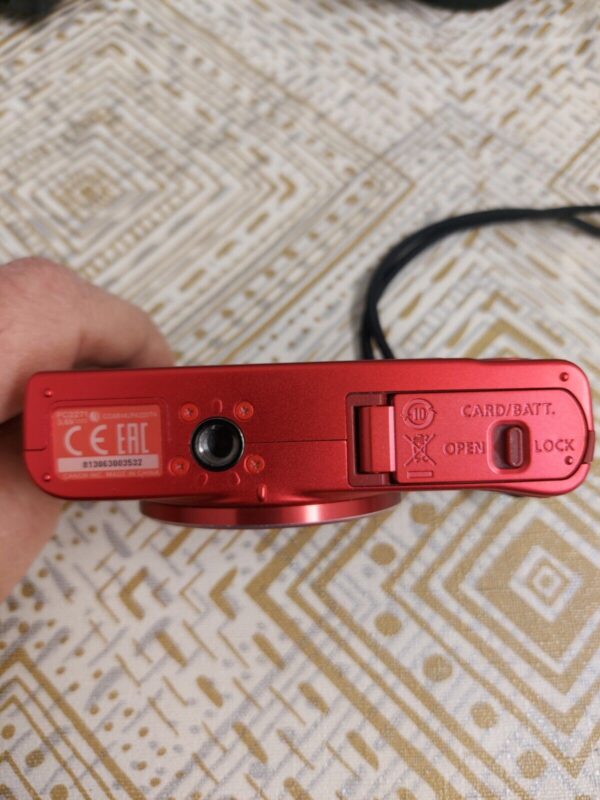Canon PowerShot SX620 HS 20.2MP Digital Camera - Red - Image 4