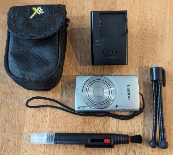 Canon PowerShot ELPH 180 bundle, excellent condition!