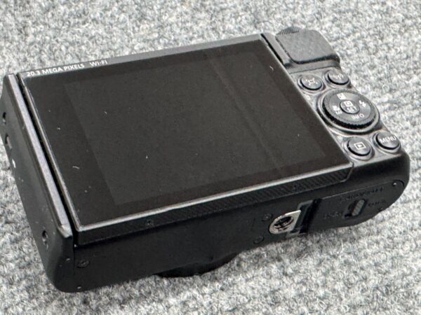 Canon PowerShot SX740 HS 20.3MP Compact Digital Camera w/ Battery, Charger, Case - Image 6
