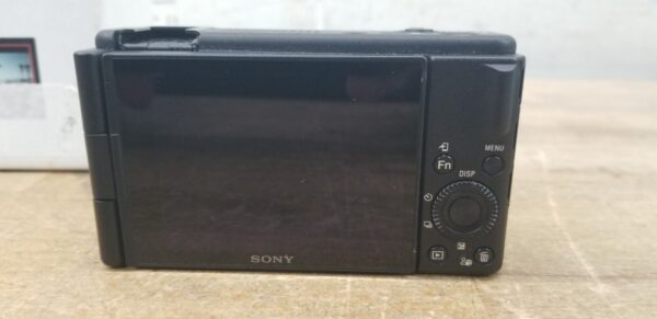 Sony ZV-1F Vlog Camera for Content Creators and Vloggers (Black) - Image 3