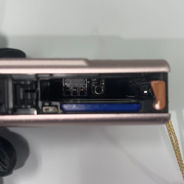 Canon IXY DIGITAL 20 IS Compact Digital Camera From Japan - Image 4