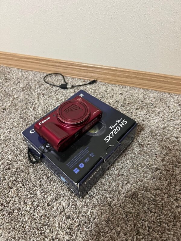 Canon PowerShot Sx720 HS Red Camera - Image 4