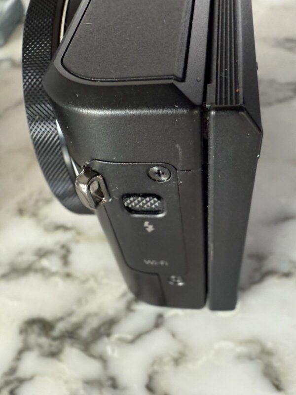 Canon PowerShot G7 X Mark II 20.1 MP Compact Digital Camera - Black - Image 10
