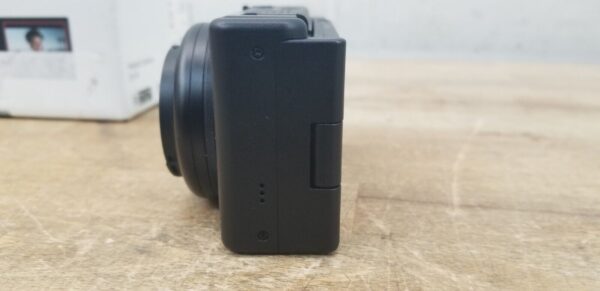 Sony ZV-1F Vlog Camera for Content Creators and Vloggers (Black) - Image 5