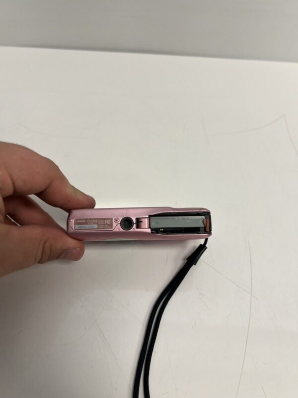 Canon Powershot SD1300 IS Digital ELPH 12.1MP 4X ZOOM Pink Camera - Image 16