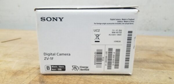 Sony ZV-1F Vlog Camera for Content Creators and Vloggers (Black) - Image 11