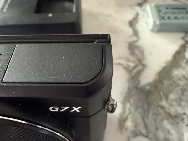 Canon PowerShot G7 X Mark II 20.1 MP Compact Digital Camera - Black - Image 14
